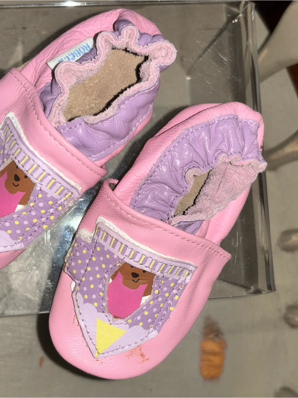 Robeez. Castle Pink Girls' Leather Slip-On Baby Shoes 6-12mos